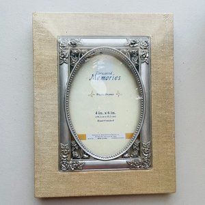 Vintage Victorian Style Hand Finished Photo Frame 4x6” NEW